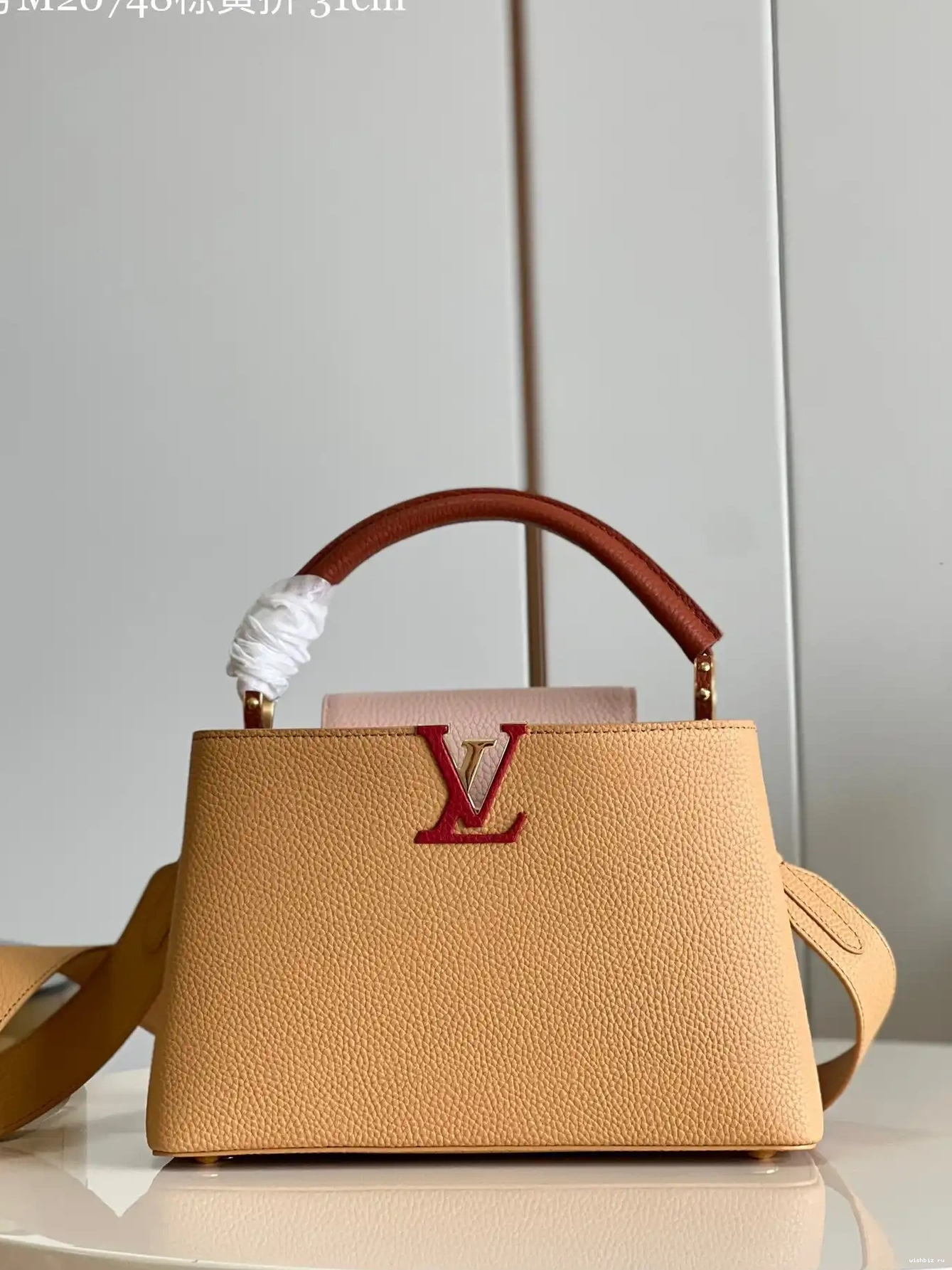 WIS CAPUCINES LOUIS VUITTON MM 0507